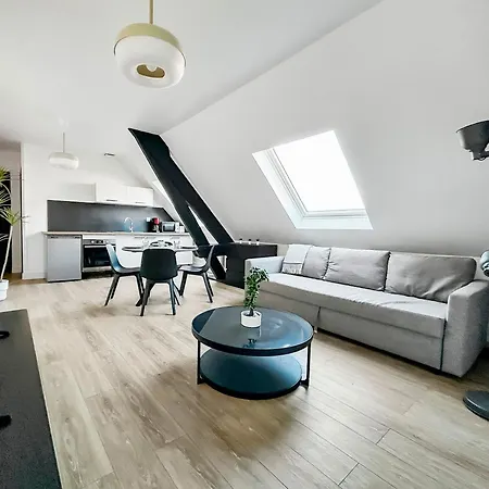 Lumineux T2 Renove, Fibre, Calme Et Hyper-centre Daire Lens