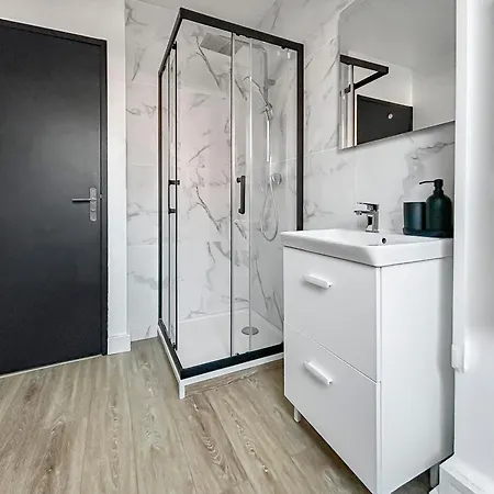 Апартаменты Lumineux T2 Renove, Fibre, Calme Et Hyper-centre Ланс